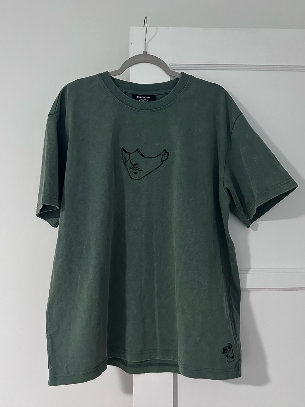 Steady Hands x Critical Role Mighty Nein Tee — RARE - Size L | Forest Green